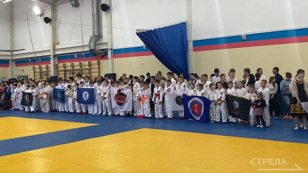 В Брянске дан старт турниру по армейскому рукопашному бою