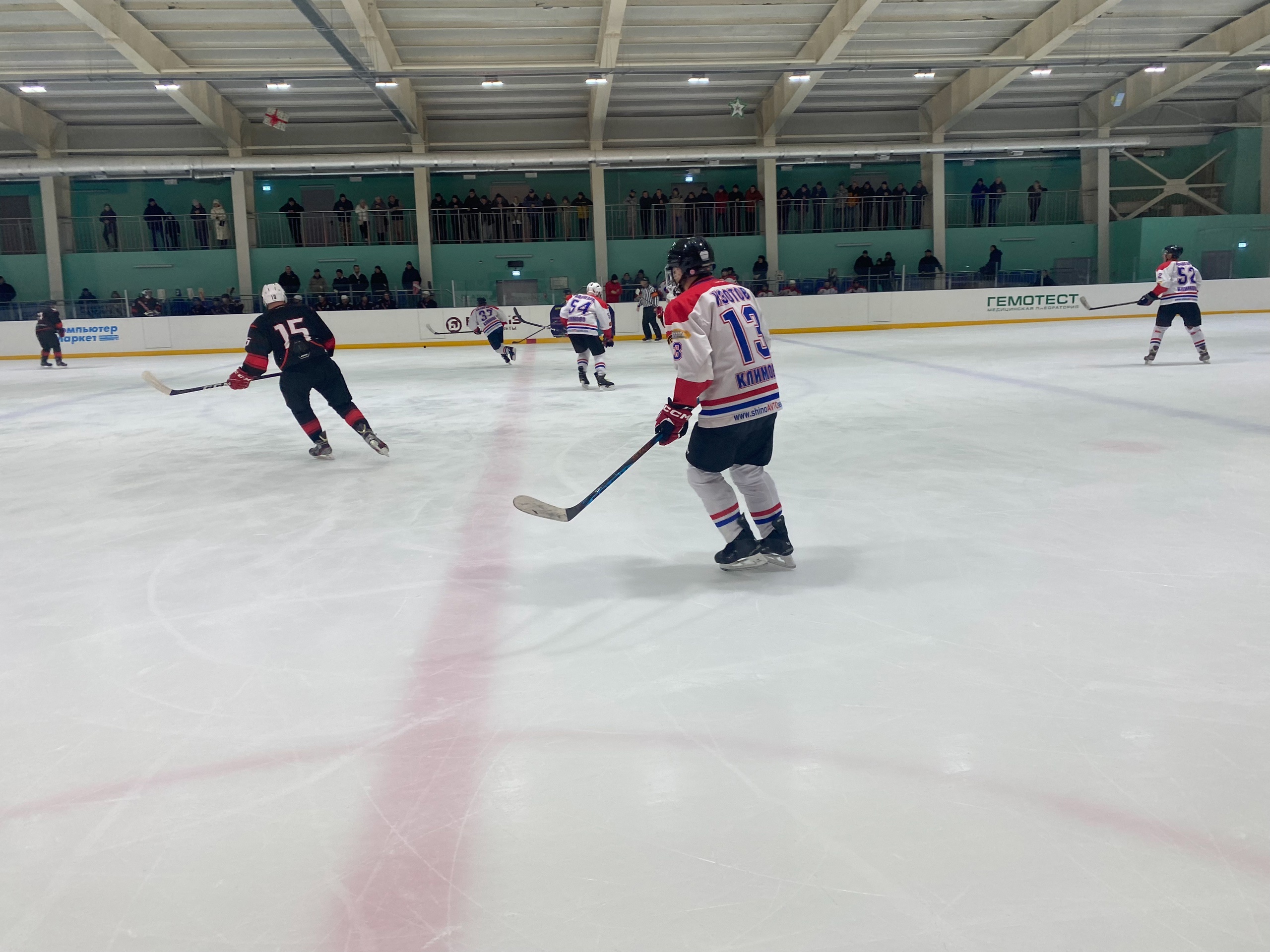 Череда неудач преследует ледовую дружину Новозыбкова