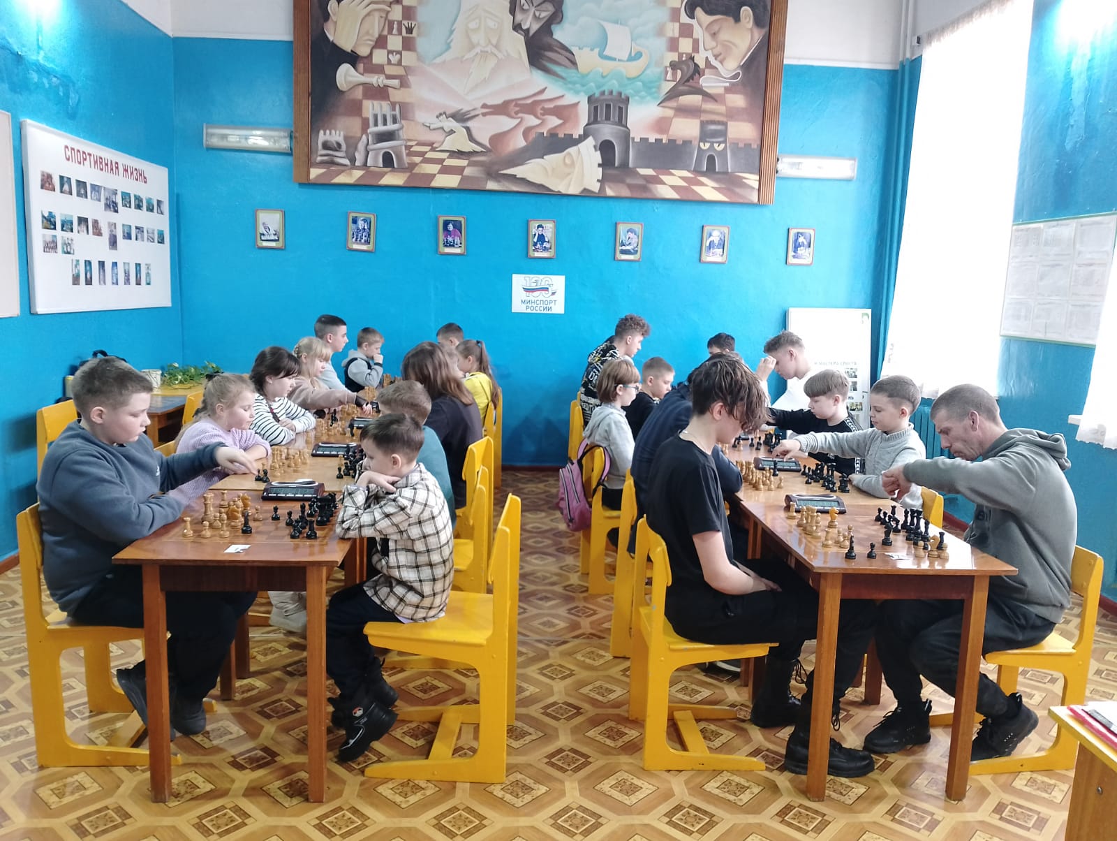 День защитника Отечества в новозыбковском шахматном клубе отметили турниром