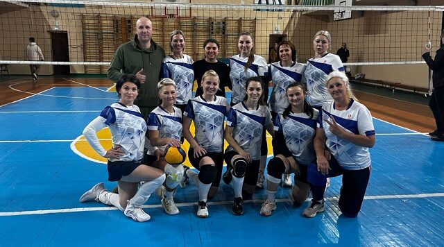 Волейболисты Новозыбкова лидируют в областных лигах