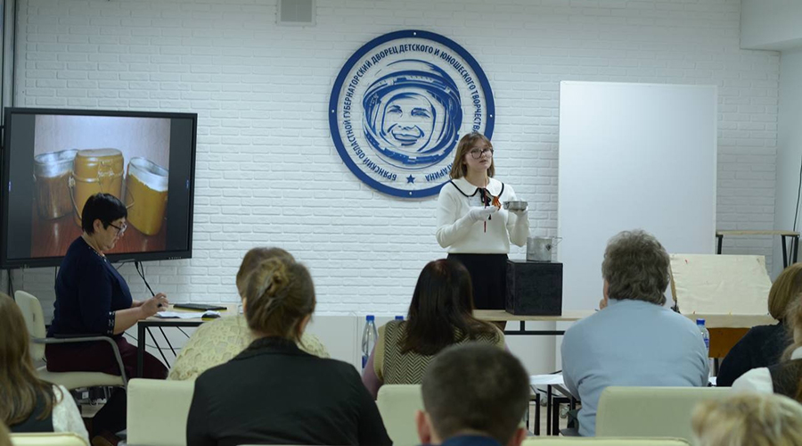 Школьница из Новозыбкова стала призером музейного конкурса