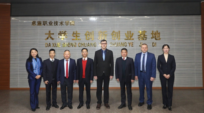 Брянский университет будет готовить инженерную элиту вместе с колледжем Китая