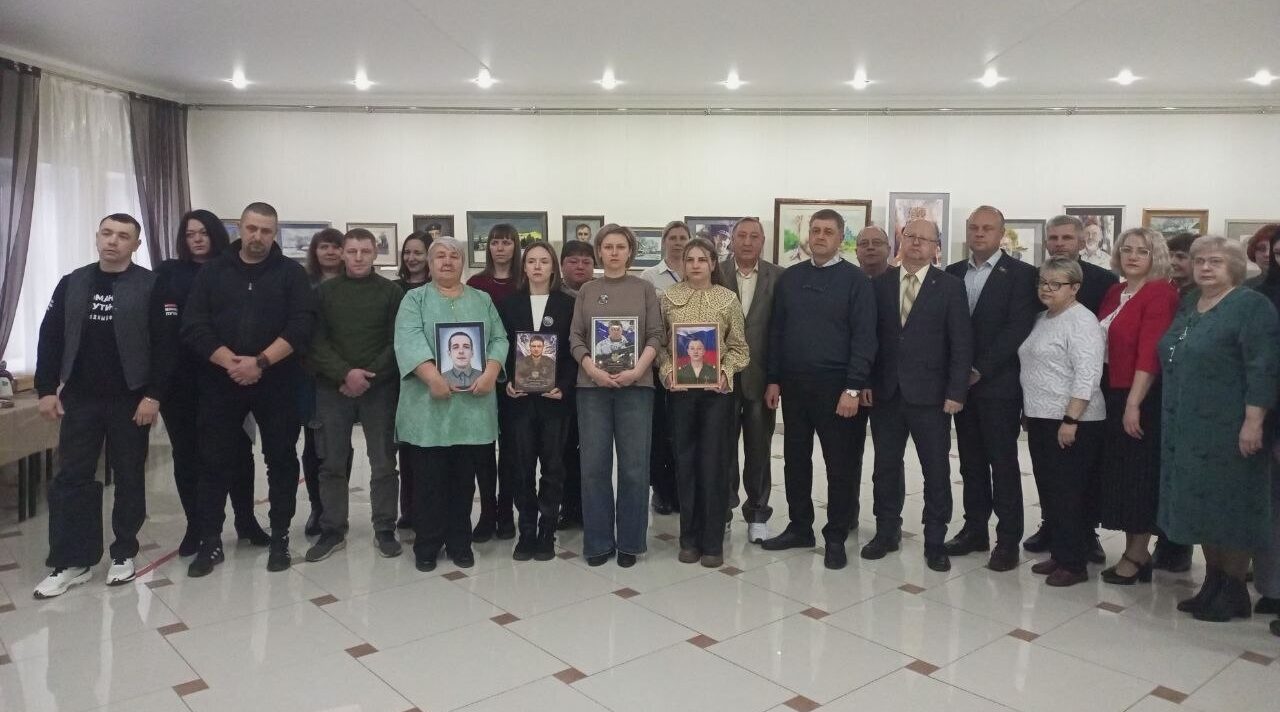 В Новозыбкове открыли клуб «С заботой о СВОих»