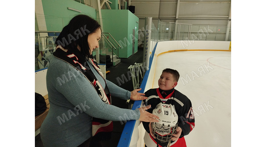 Новозыбчанка Екатерина Воробьева рассказывает о жизни на льду