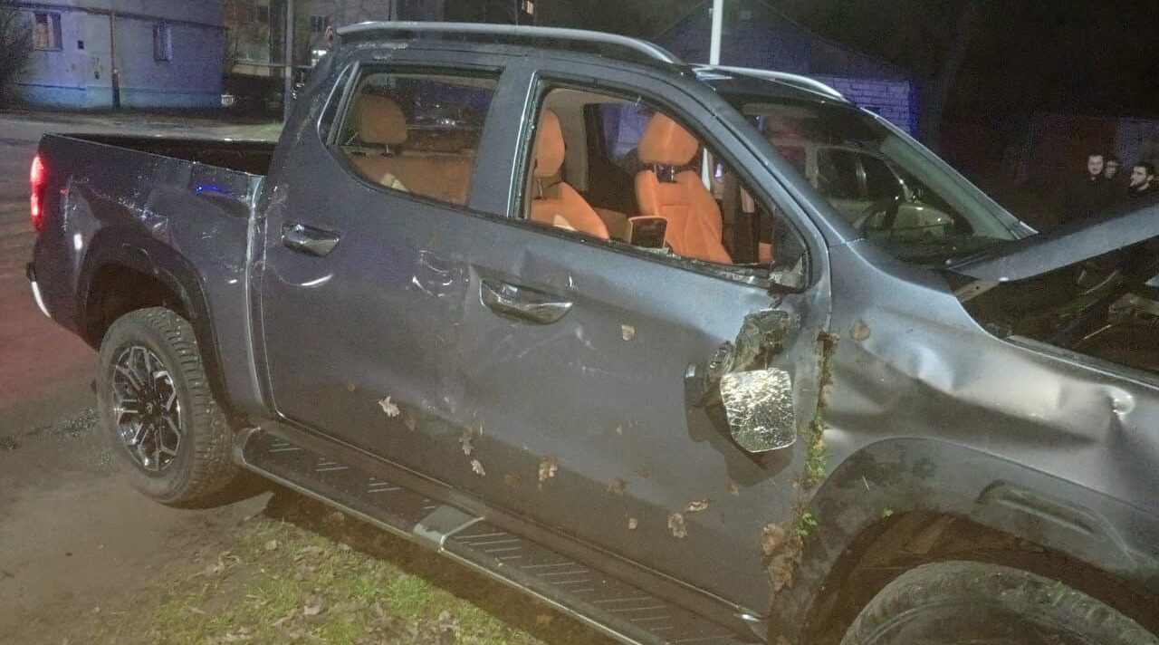 В Новозыбкове водитель «китайца» выехал в столб