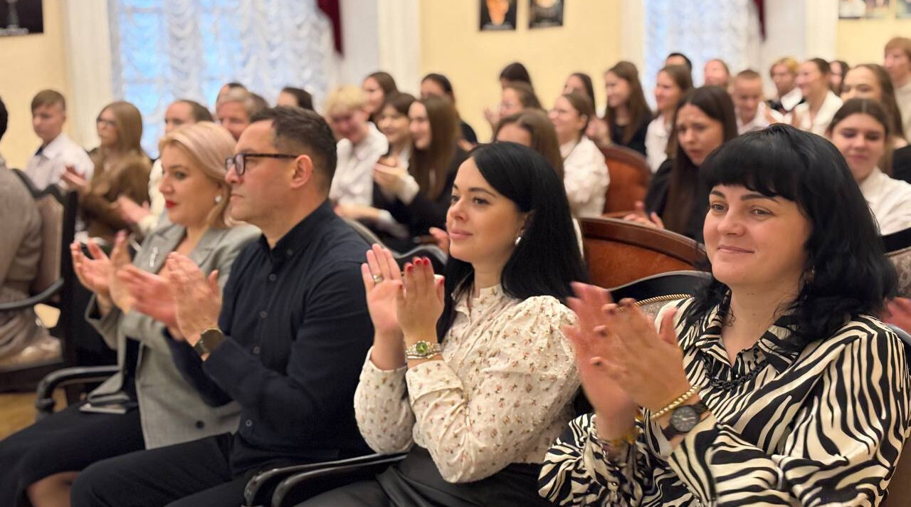 В Брянске наградили волонтеров культуры