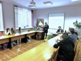 Более 100 брянских студентов изучили основы бизнеса