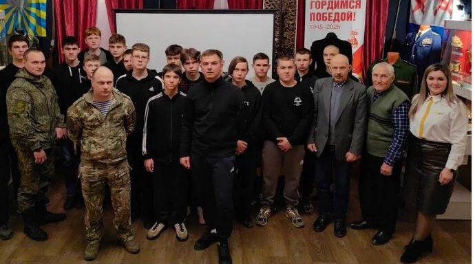 В преддверии Дня Героев Отечества в Брянской области проходят встречи с участниками СВО