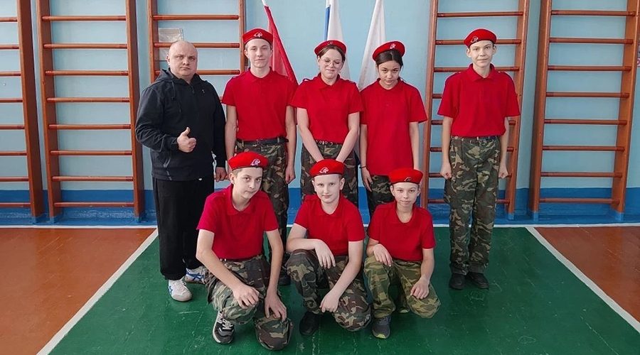 Патриоты из шестой школы Новозыбкова представят округ на областном конкурсе