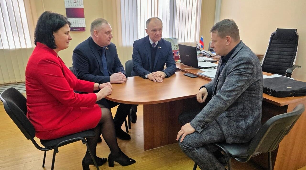 Депутат Госдумы Николай Щеглов посетил Выгоничский район Брянщины