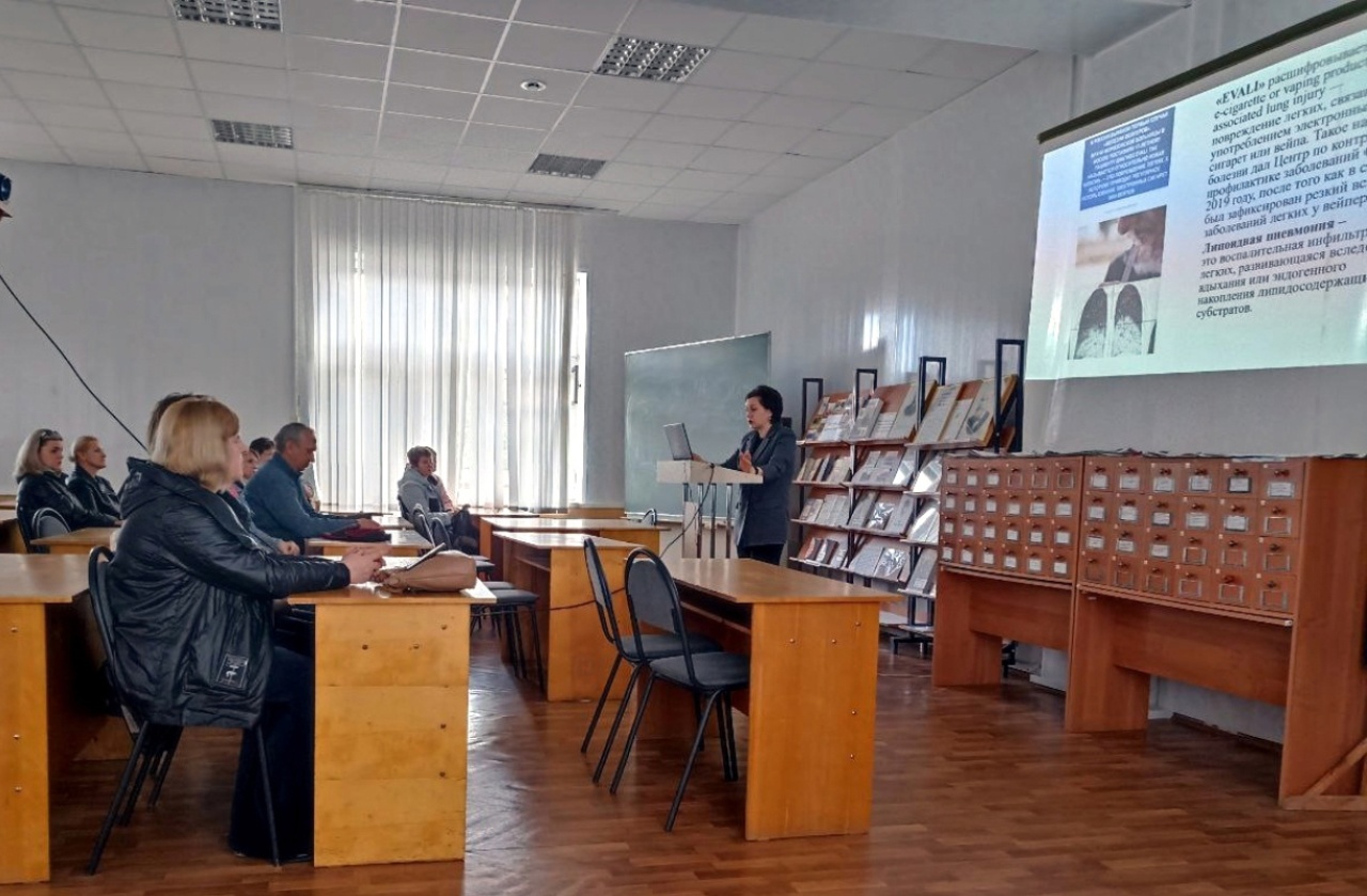 В новозыбковском педколледже обсудили вопросы воспитания