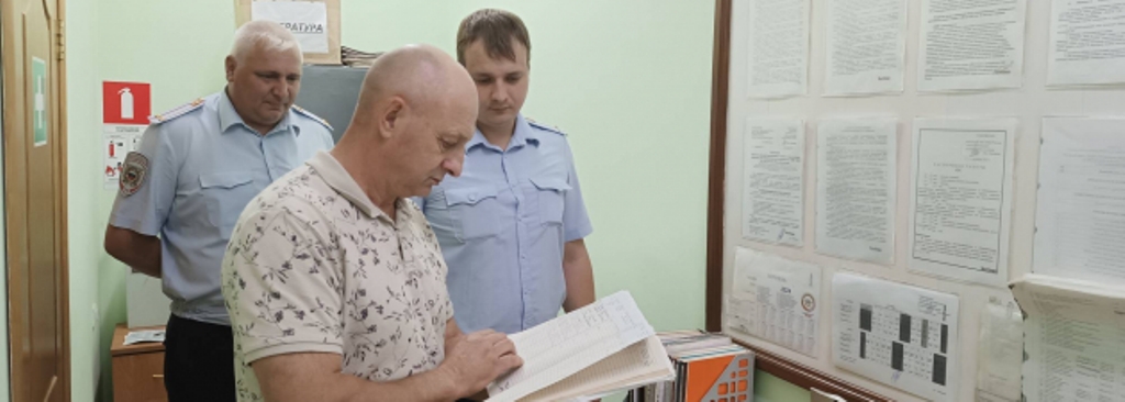 Новозыбковские общественники проверили деятельность изолятора временного содержания подозреваемых и обвиняемых
