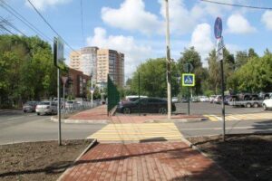 В Брянской области обновляют дороги к медицинским учреждениям