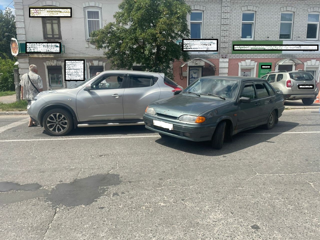 В Новозыбкове невнимательная автоледи устроила ДТП