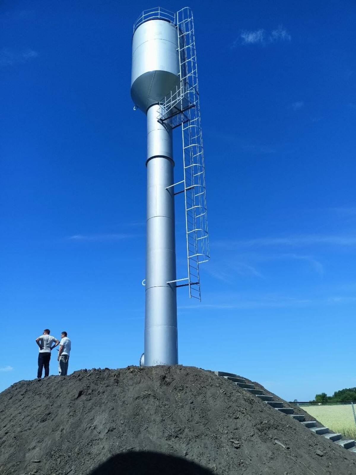 В брянской деревне Случок Стародубского округа реконструировали систему водоснабжения