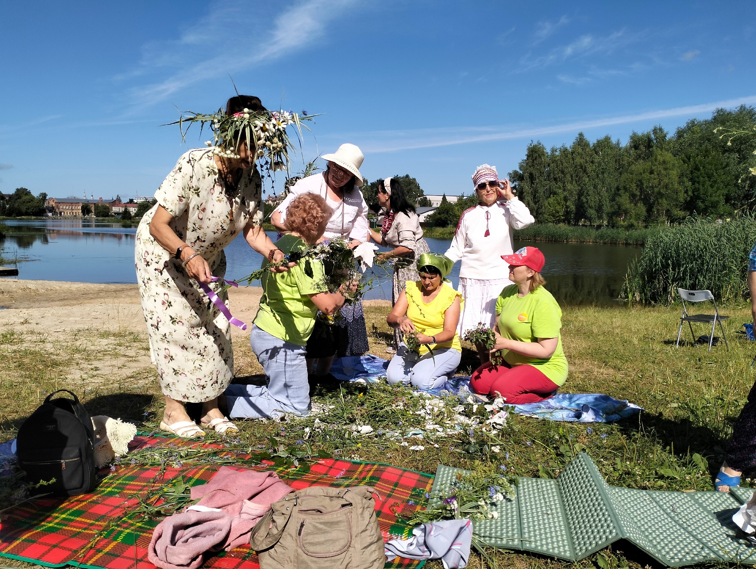 Серебряные волонтеры Новозыбкова стали участниками пленэра