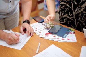 Выйти на маркетплейсы и начать продавать Брянским предпринимателям и самозанятым помогут в центре «Мой бизнес»