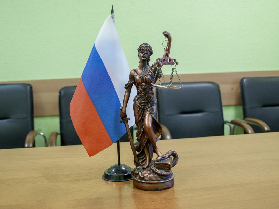 В Новозыбкове брат и сестра превратили жилье в наркопритон