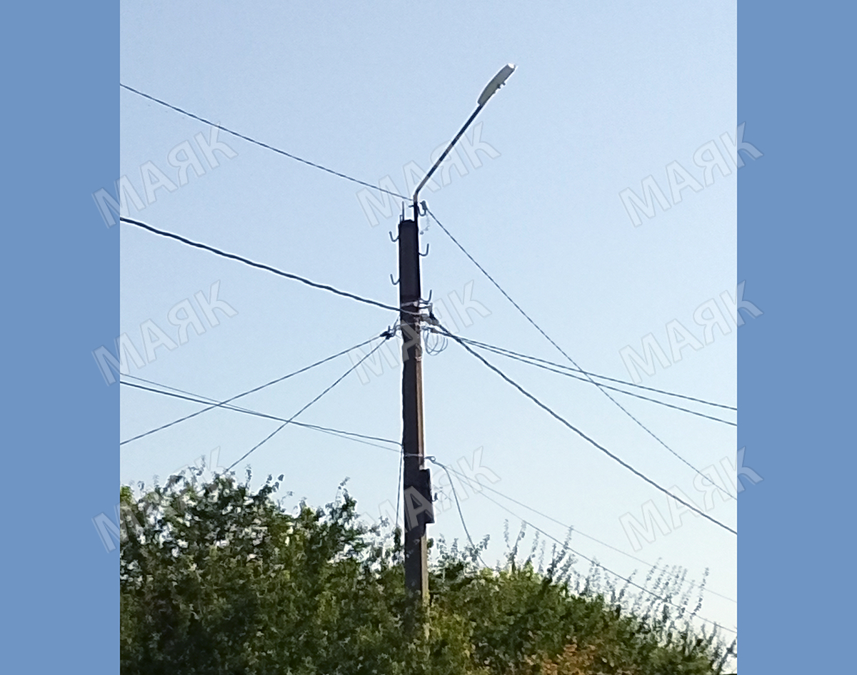На темных улицах Новозыбкова меняют светильники
