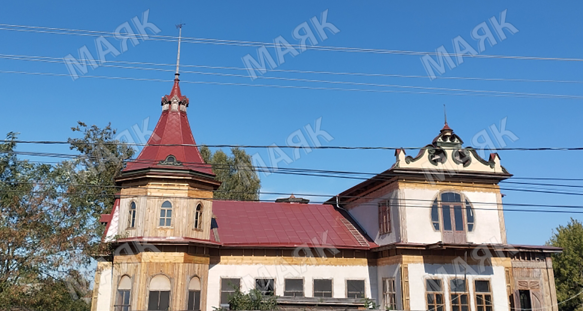Тайны особняка Осипова в Новозыбкове:  офис или жилой дом?