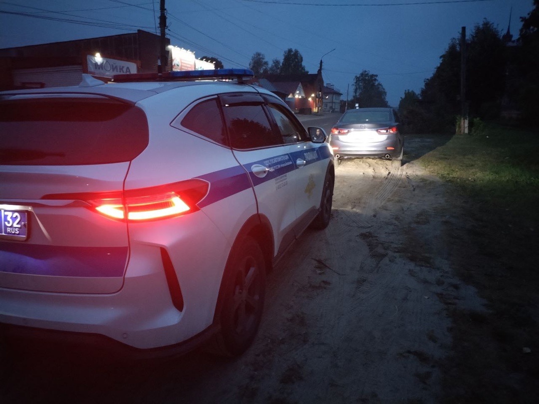 Ранним утром в Новозыбкове остановили пьяного водителя