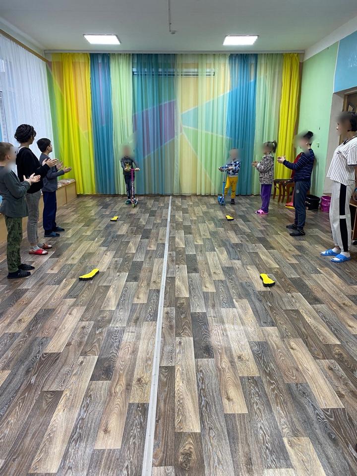 Активно и с пользой: в социальном приюте для детей и подростков прошла игра «Цвет настроения — осень»