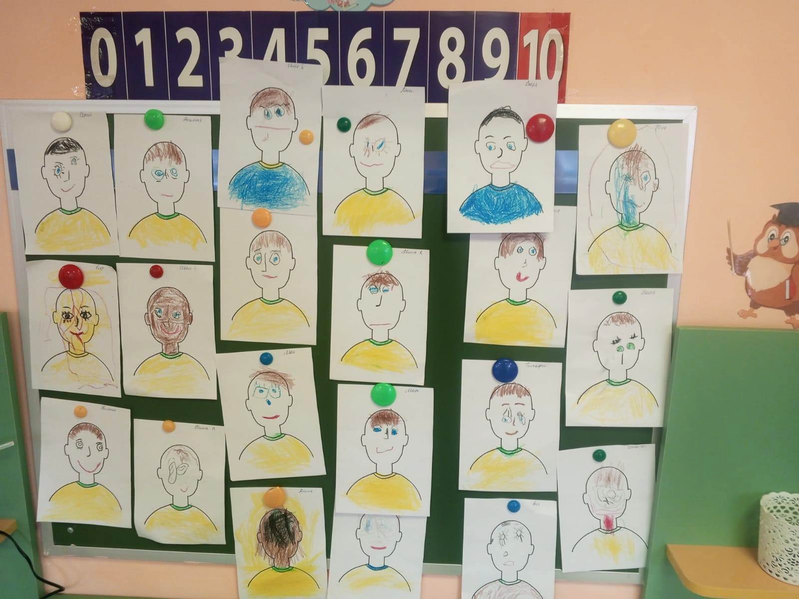 Новозыбковские дошколята готовятся ко Дню отца