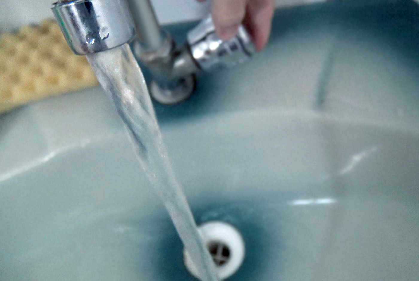 В Новозыбкове на несколько часов прекращена подача воды для жителей двух районов
