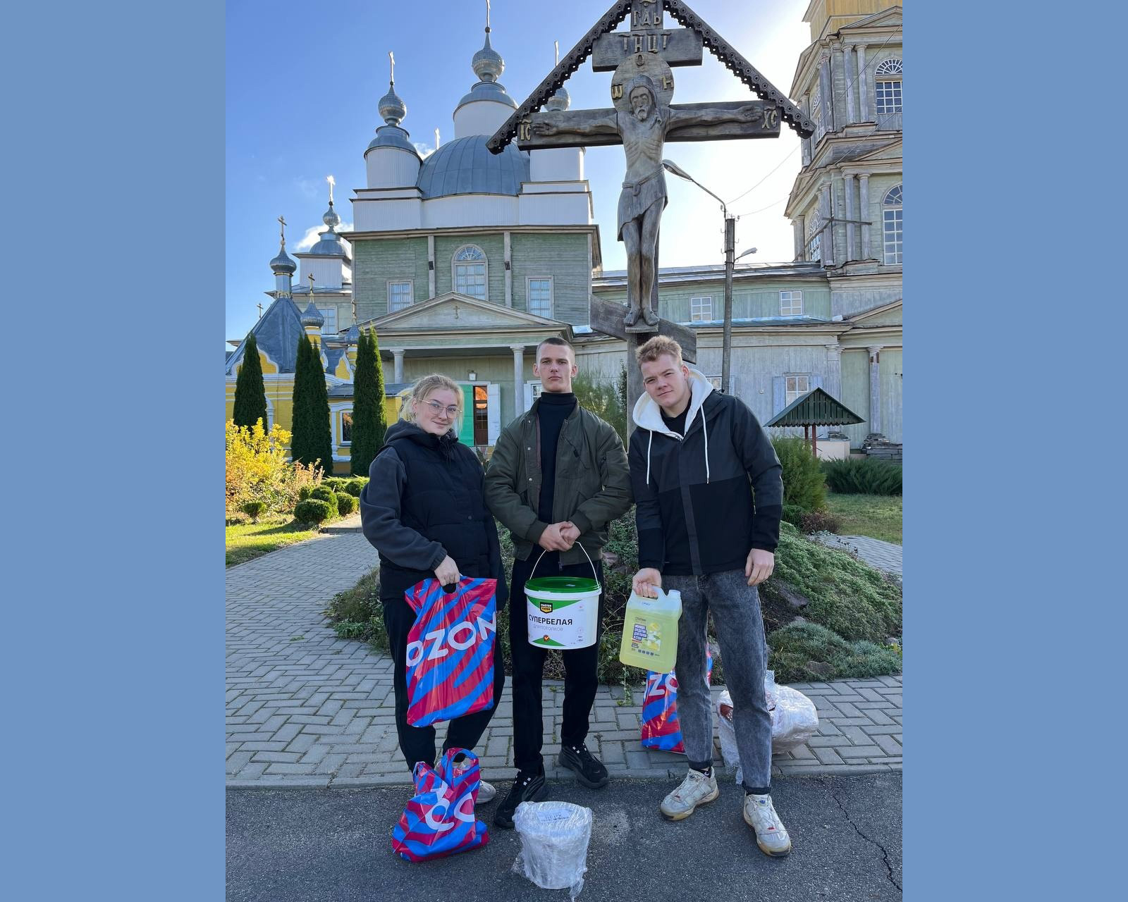 Свою дорогу к храму ищут волонтеры Новозыбкова