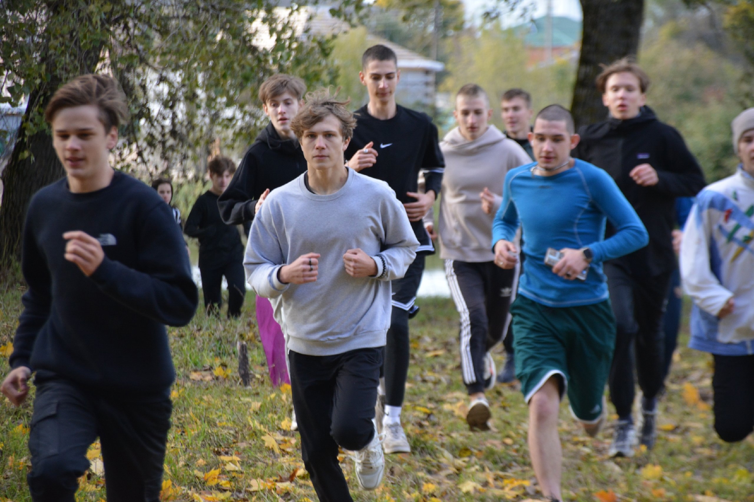 В честь Дня отца в Новозыбкове устроили кросс