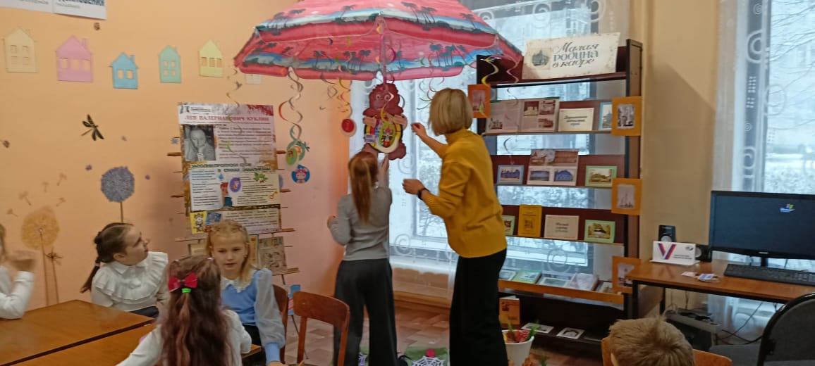 Литературное наследство Новозыбкова показывают школьникам