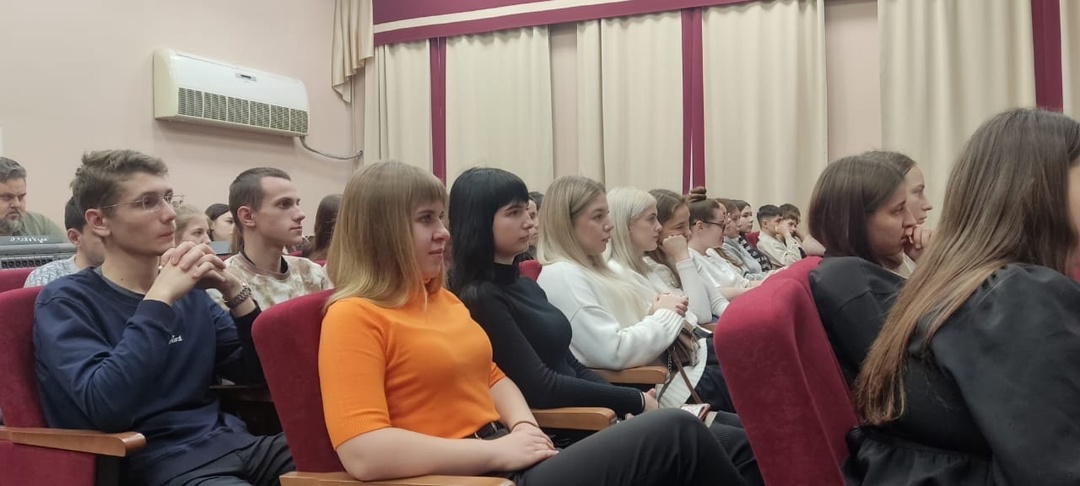 Студентам Новозыбкова рассказали о героях-земляках