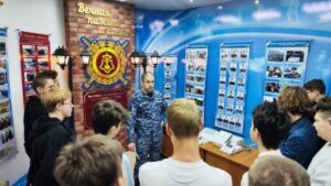 Школьники познакомились с работой вневедомственной охраны  Росгвардии