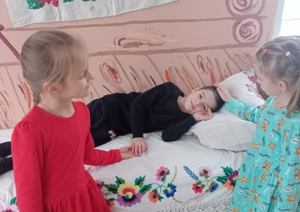 Юные новозыбковцы познакомились с традициями родного края
