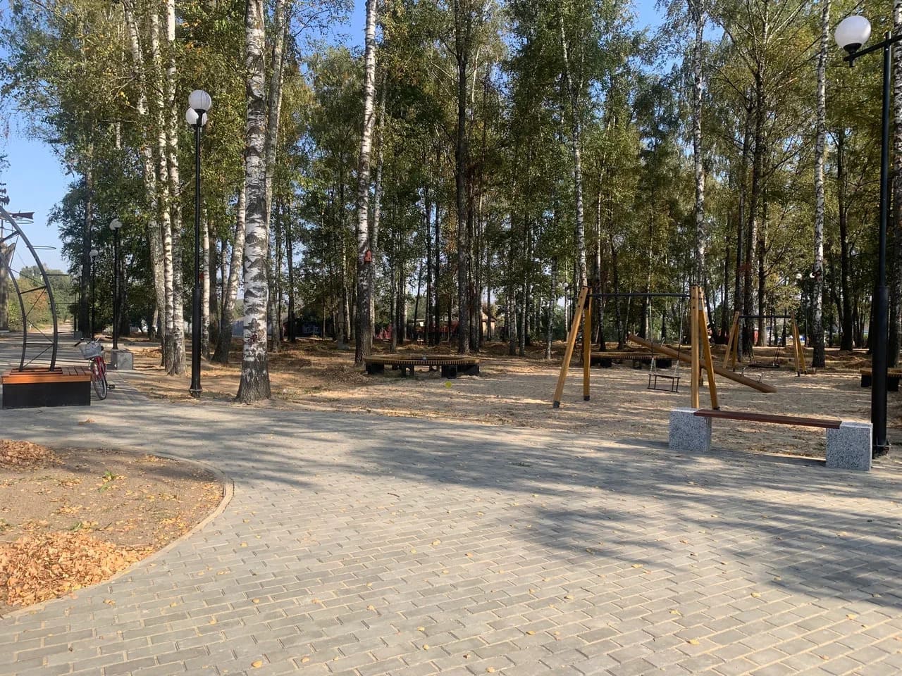 В текущем году в Новозыбкове преобразилась территория сквера «Березовая роща»