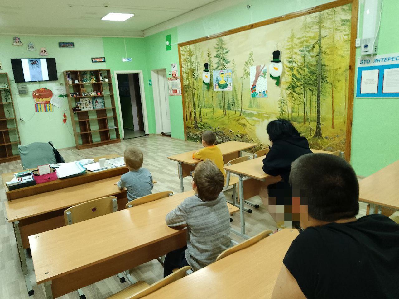 Юным новозыбковцам напомнили о безопасности при общении с животными
