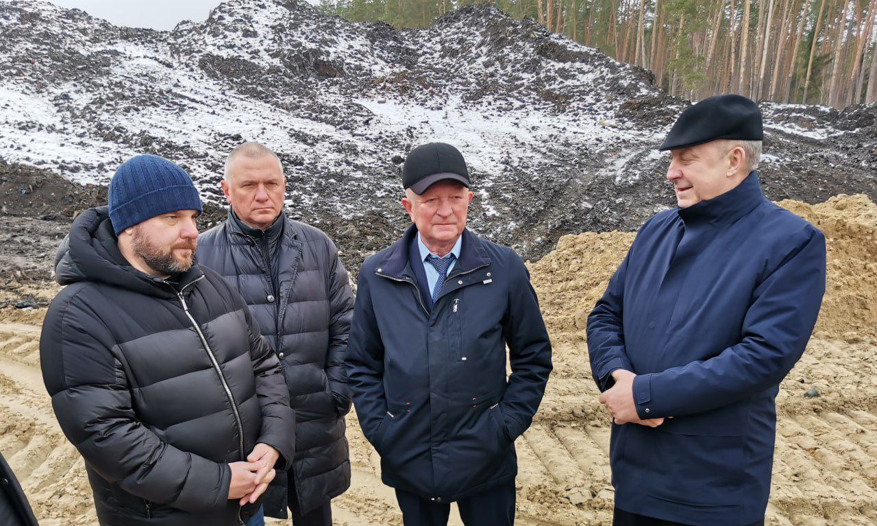 В брянском Сельцо рекультивируют несанкционированную свалку ТБО