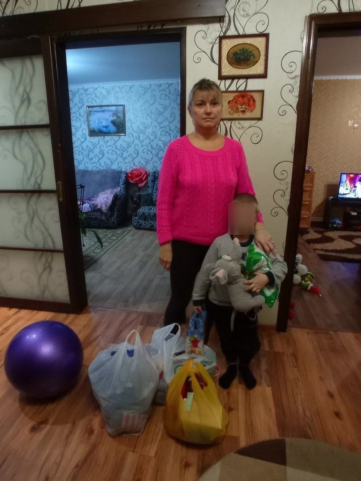 Сотрудники новозыбковского КЦСОН приняли участие в акции «Добро без границ»