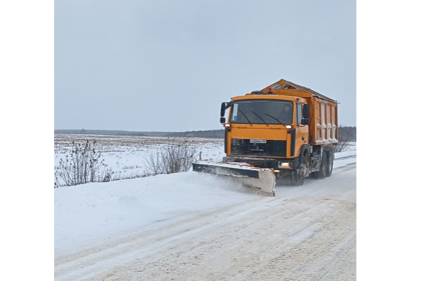 Свыше 160 единиц техники работали в Брянском регионе в минувшие сутки