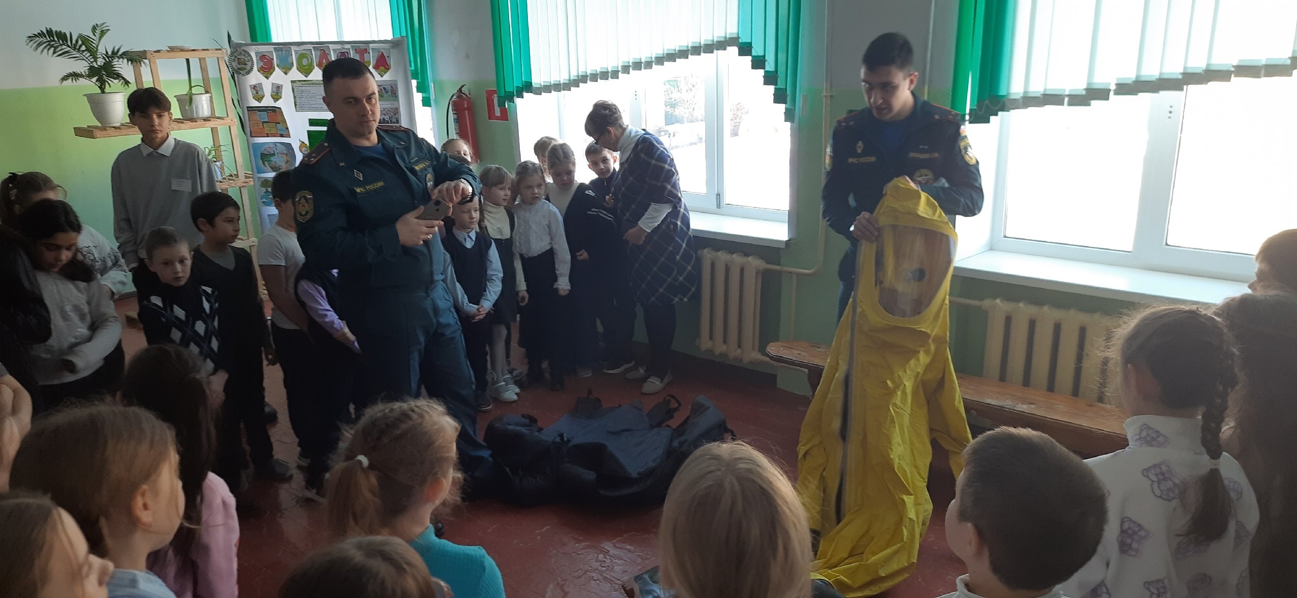 Основы безопасности жизнедеятельности для новозыбковских школьников