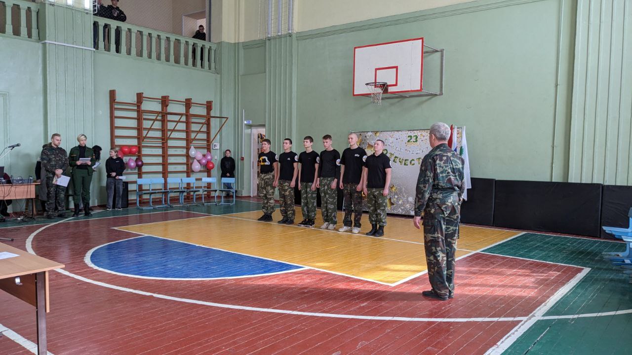 Военно-спортивные состязания для новозыбковских студентов