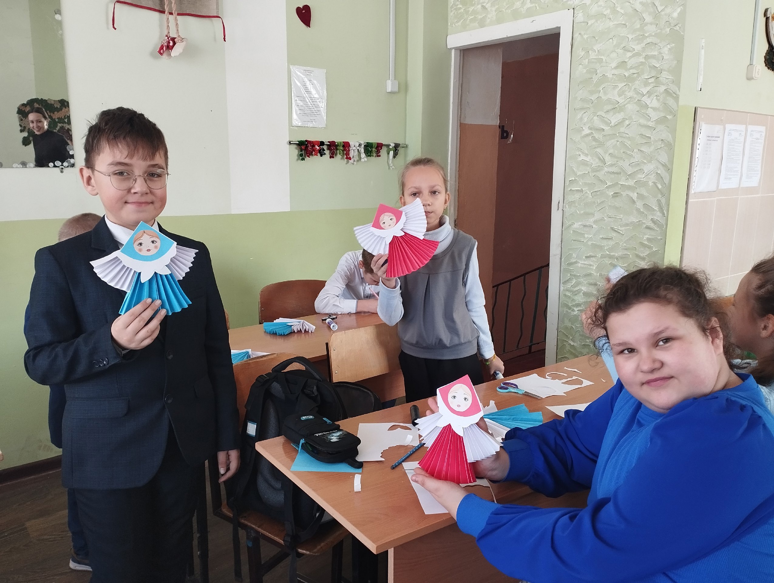 Новозыбковские школьники встретили Масленицу