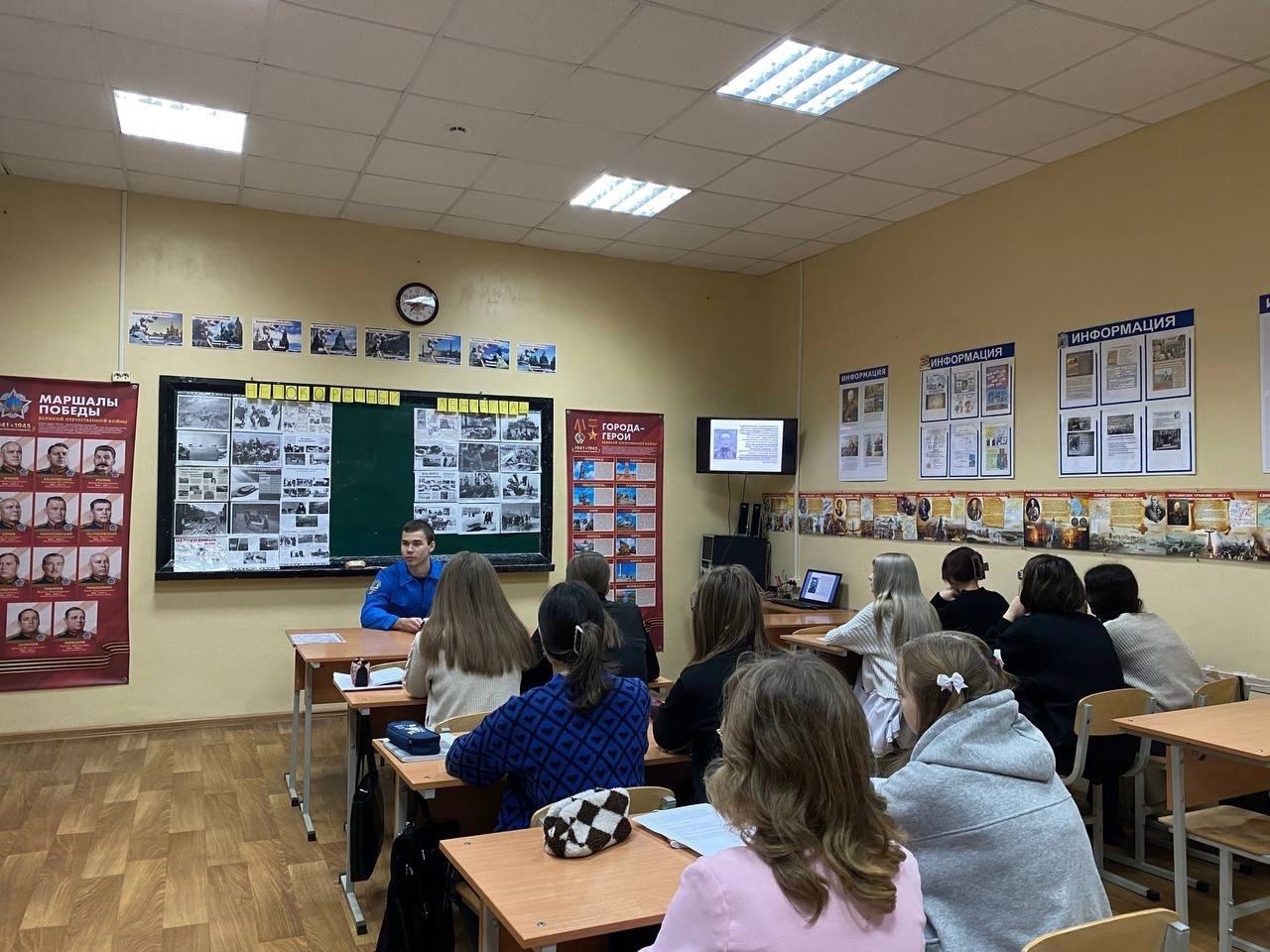 «Юный страж порядка» работает в Новозыбковском педколледже