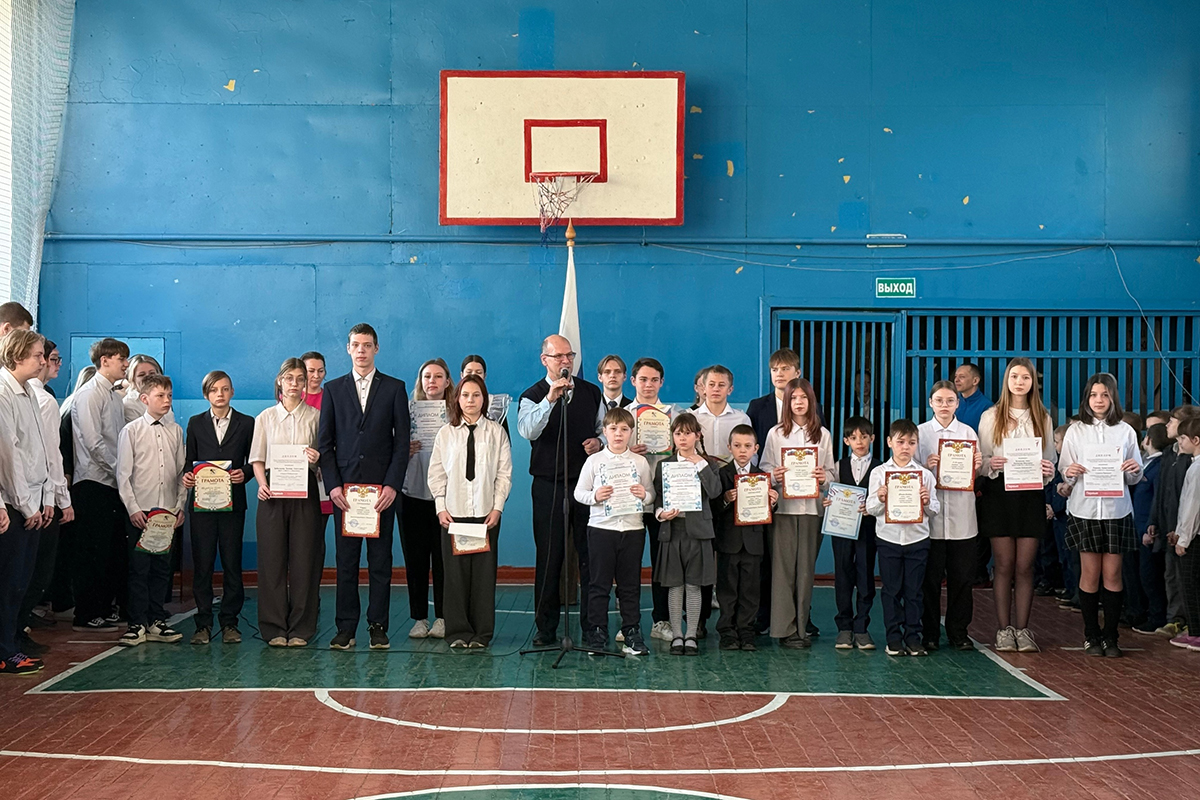 Новозыбковские школьники завершили учебную четверть