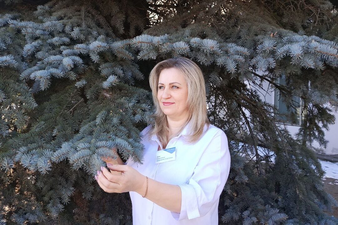 Начальник Новозыбковского отделения почты Дина Кожемякина душой болеет за любимое дело
