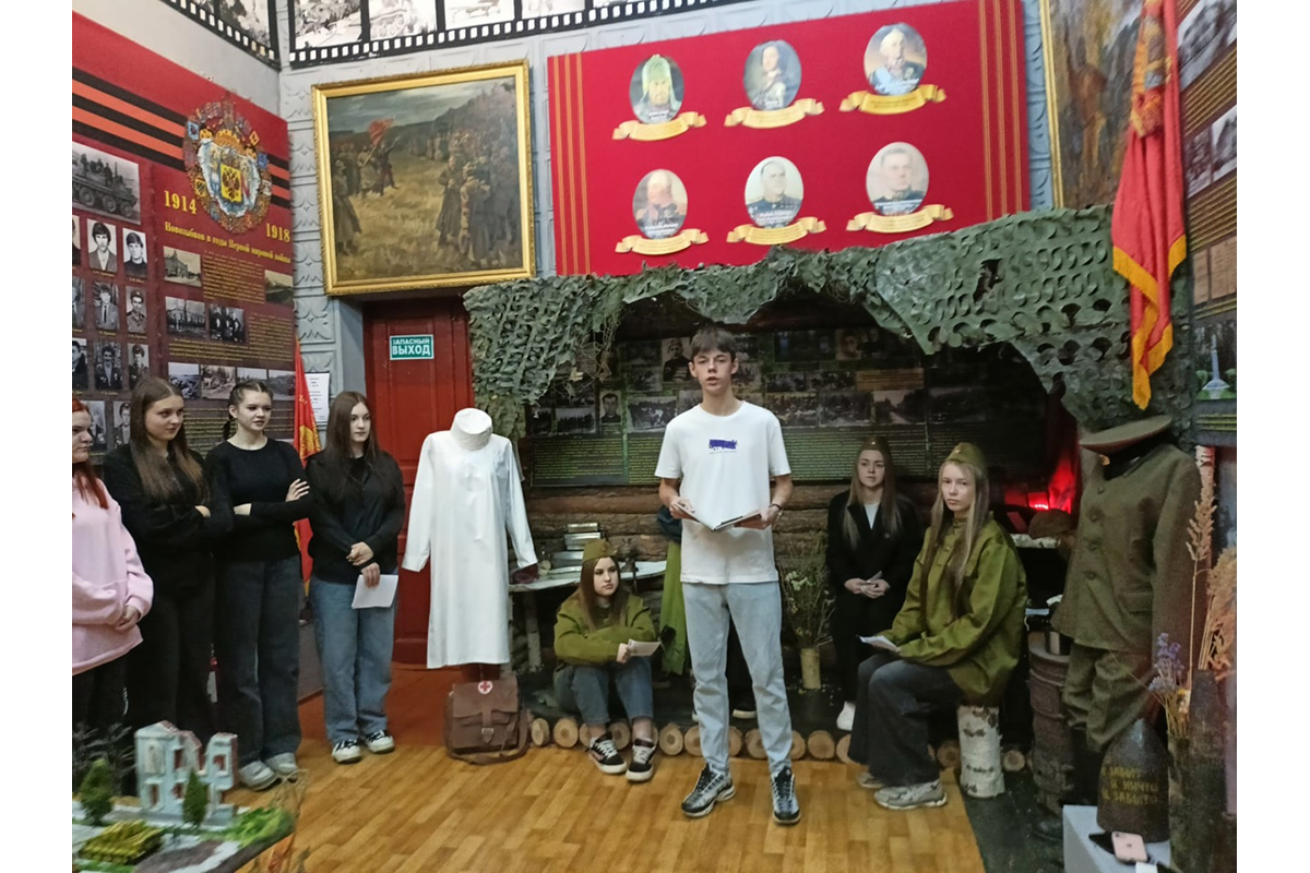 В Новозыбковском филиале ФГБОУ ВО Брянский ГАУ студентам рассказали о героях Великой Отечественной
