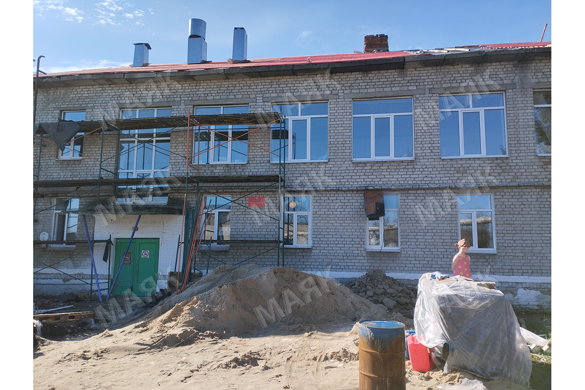 В Новозыбкове полным ходом идет ремонт детского сада