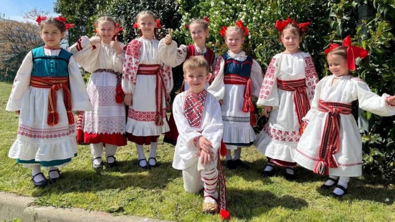 Брянский коллектив «Семеюшка» триумфально выступил на международном конкурсе в Сочи