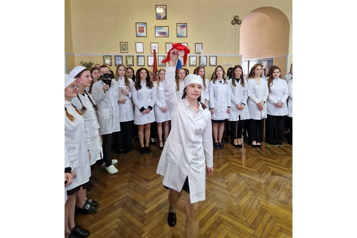 В Новозыбковском медколледже прозвенел последний звонок