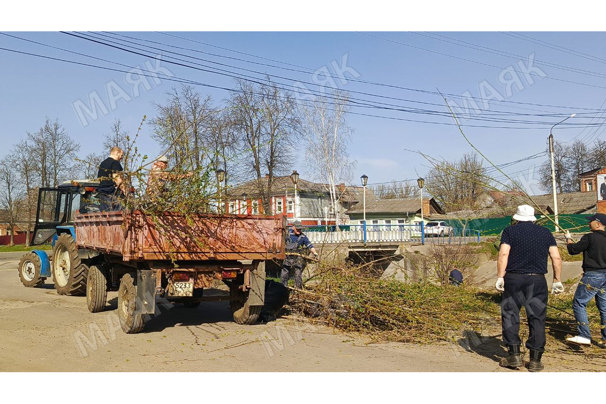 Новозыбковский городской округ преображается в канун майских праздников